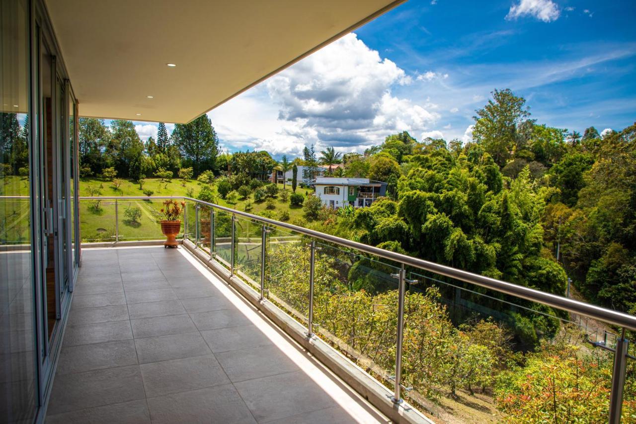 Hotel Hevilat Paraiso De Oriente Rionegro Exterior photo